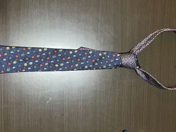 ETRO 넥타이 새상품급. 패턴 전환이 세련되었습니다. 사용 횟수 적음