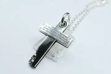 새상품 닥터 몬로 스컬 크로스 목걸이 펜던트