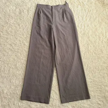 미사용급 L 완판 히로코코시노 핀스트라이프 와이드 팬츠