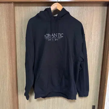 GILDAN 로맨틱 프린트 후드티 L 사이즈 블랙