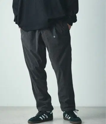 베이직 실루엣 코듀로이 클라이밍 팬츠 / 테이퍼드 실루엣