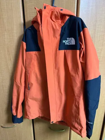 THE NORTH FACE 마운틴 자켓 오렌지/블랙