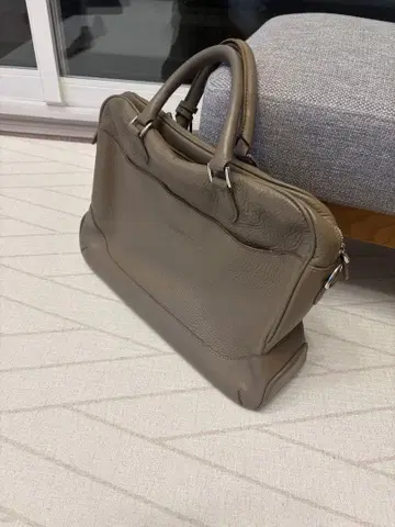 [ 정가 63,800엔 ] 페레 모르비다 브리프 백 1실 타입