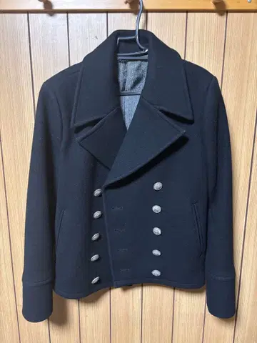 Wizzard 블랙 피코트 사이즈 2