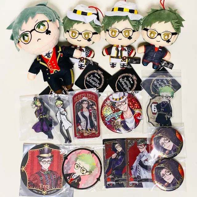 디즈니 트위스테 트레이클로버 누이인형 이치방쿠지 아크릴스탠드 캔뱃지 카드