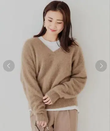 FFC 헤어리 V넥 풀오버 니트 그린 라벨 릴랙싱