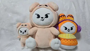 Straykids skzoo 껴안는 인형 백참 눈사람 3종 세트