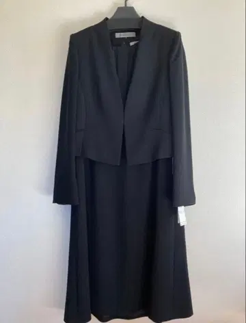 택 포함 a.v.v 블랙 자켓 원피스