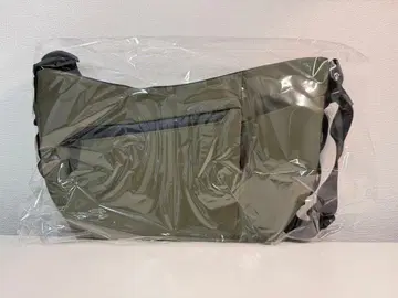 alpaka flow satchel 4l 올리브 그린