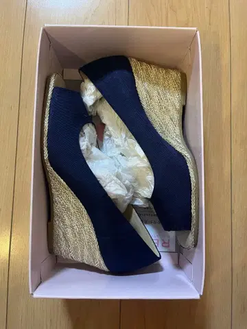 DIANA 다이애나 네이비 펌프스 웨지힐 24.5cm