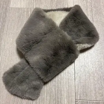 HA1437 유나이티드 애로우즈 인조 모피 머플러 그린 라벨