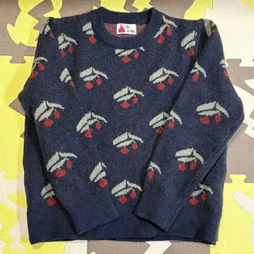 체리 패턴 네이비 스웨터 (니트)