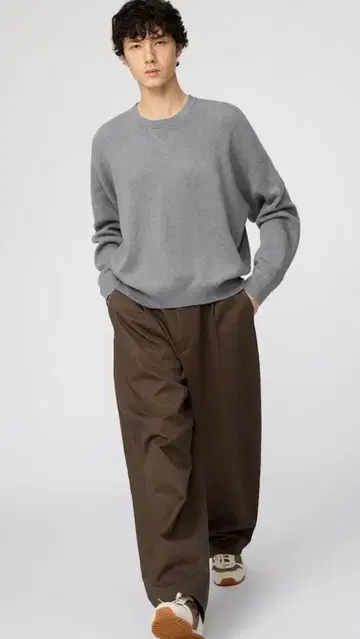 유니클로 UNIQLO 스무스 코튼 크루넥 스웨터 그레이 XL