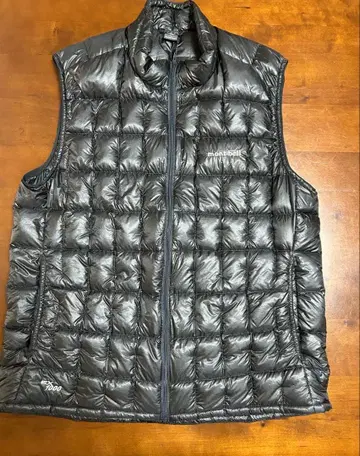 mont-bell 플라즈마 1000 다운 베스트 남성용