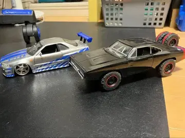 스카이라인 GT-R & 닷지 차저 미니카 세트 와일드 스피드