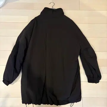 로리즈팜 몬스터 코트 블랙