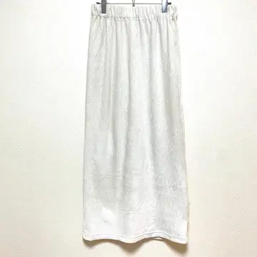 미스티우먼 타이트 스커트 플리츠 롱 기장 화이트 슬릿 여성스러운