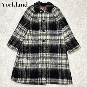 Yorkland 모헤어 샤기 울 체크 롱 코트 블랙