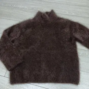 울 100% 브라운 보르지 스웨터 S