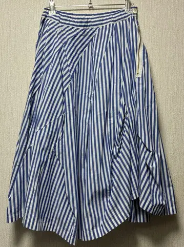 메르시보쿠 플레어 스커트