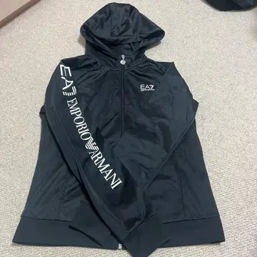 EA7 엠포리오 아르마니 블랙 맨투맨 L