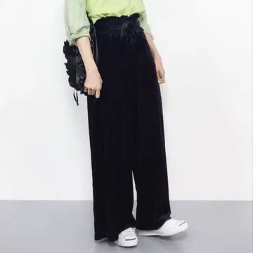 코듀로이풍 컷 벨로아 팬츠 NICE CLAUP 블랙