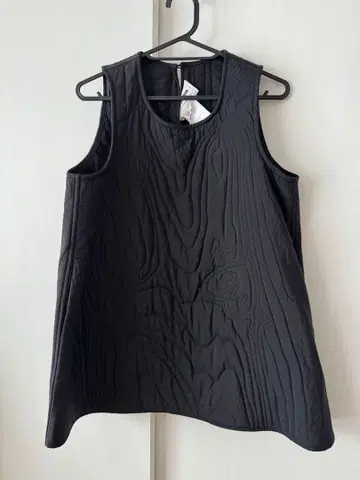 MELITTA BAUMEISTER 멜리타 바우마이스터 상의