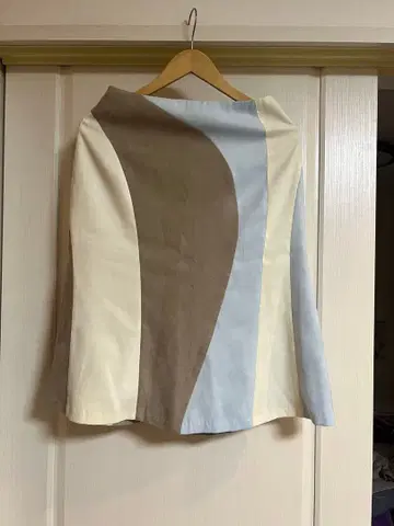 자유구 스커트 가을 겨울용