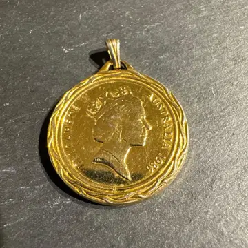 골드 펜던트 탑 코인 유품 정리