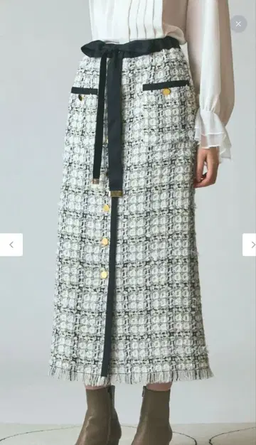 그레이스 콘티넨탈 트리밍 트위드 스커트