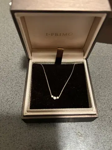 I-PRIMO 목걸이 오리지널 박스 포함