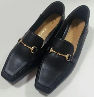 ORientalTRaffic 비트 모티브 바부쉬 로퍼 블랙 23.5