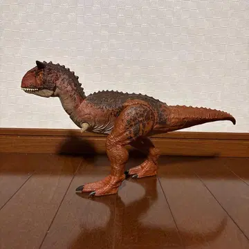 쥬라기 월드 데미지! 빛나는 카르노타우루스