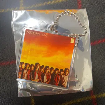 AKB48 자켓 사진 아크릴 키링 석양을 보고 있니?