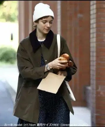 본르씰 래글런 슬리브 옷깃 코듀로이 오버 헌팅 재킷