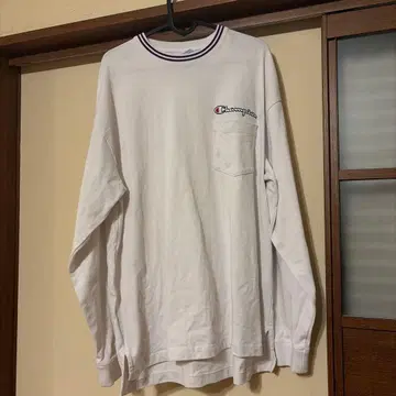 Champion X-LARGE 긴팔 화이트