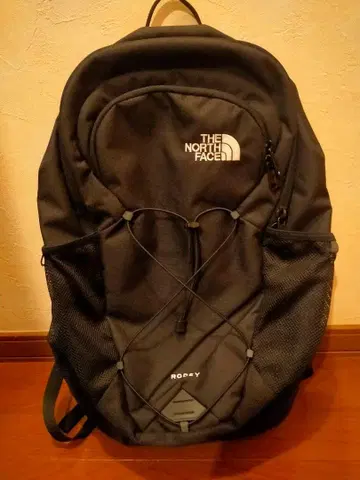 THE NORTH FACE RODEY 블랙 백팩