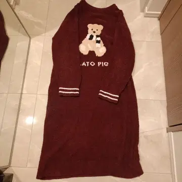 젤라또피케 완판템 베어 모티브 원피스