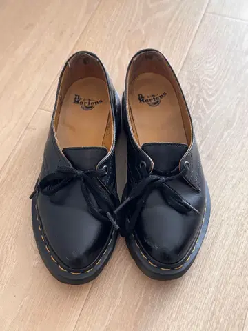 [레어] Dr. Martens SIANO UK3 마틴 원홀 신발