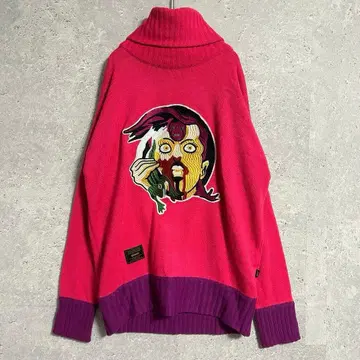 glamb x JOJO 도피오 프린트 터틀넥 스웨터 사이즈 2