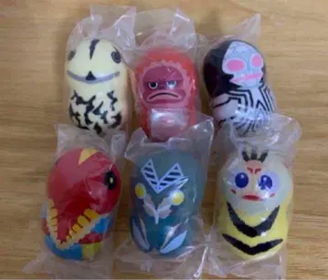 울트라맨 쿠너츠 피그몬 메토론 외계인 다다 엘레킹 발탄 외계인