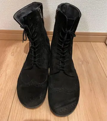 버켄스탁 라라미 하이 스웨이드 블랙 24.5cm 사이즈 38