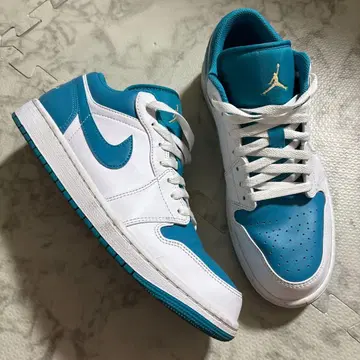 Jordan 로우컷 스니커즈 화이트/터콰이즈