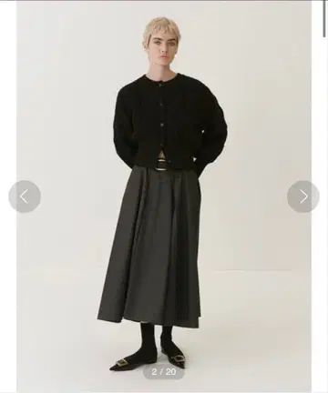 Mila Owen 턱 디자인 테일 플레어 스커트 GRY/00