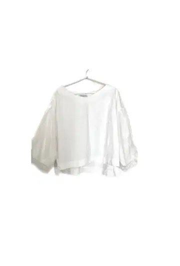 GIAOPANIC TYPY 화이트 흰색 V넥 긴팔 튤 이소재