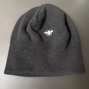 블랙 스파이더 자수 니트 모자