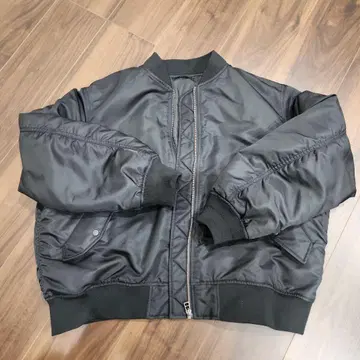 UNIQLO 여성용 점퍼