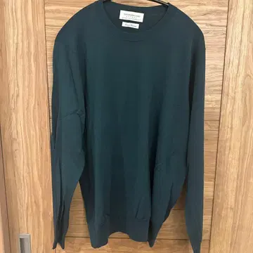 TOMORROWLAND 핸드 프레임 다크 그린 스웨터