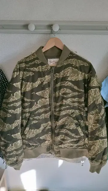 tenderloin 텐더 로인 자켓 MA-1 데님 다운