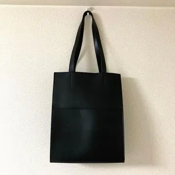 UNIQLO 레더 터치 스퀘어 토트백